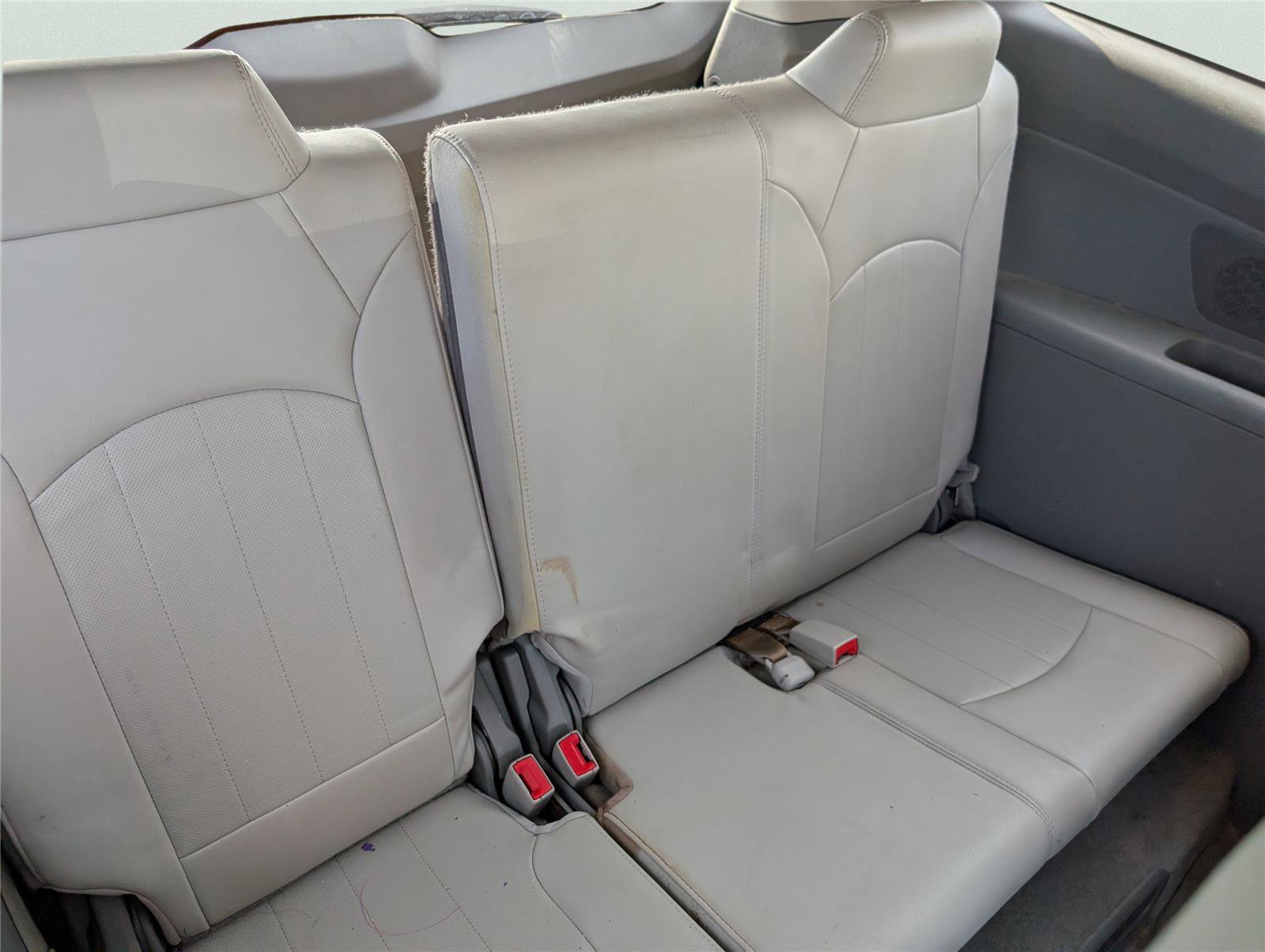 Used 2017 Chevrolet Traverse Premier image 37