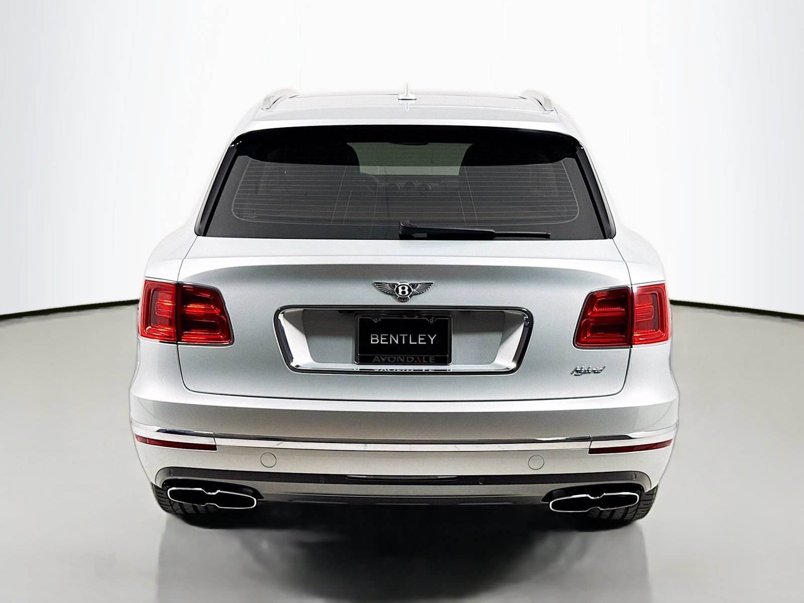 Certified 2020 Bentley Bentayga Plug-In Hybrid AWD/4WD image 7
