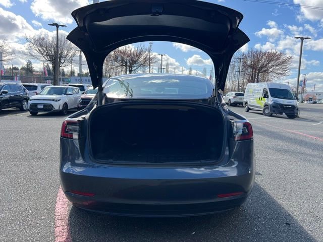 Used 2023 Tesla Model 3 Standard Range image 5