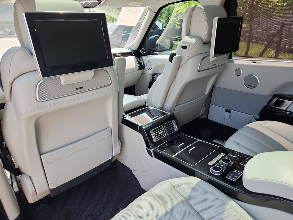 Used 2016 Land Rover Range Rover Long Wheelbase Autobiography AWD/4WD image 27