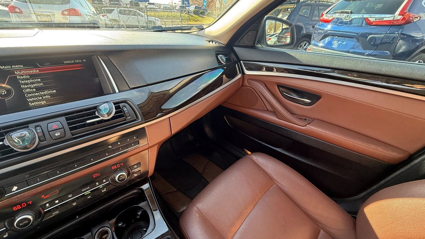 Used 2016 BMW 528i xDrive Sedan AWD/4WD image 14