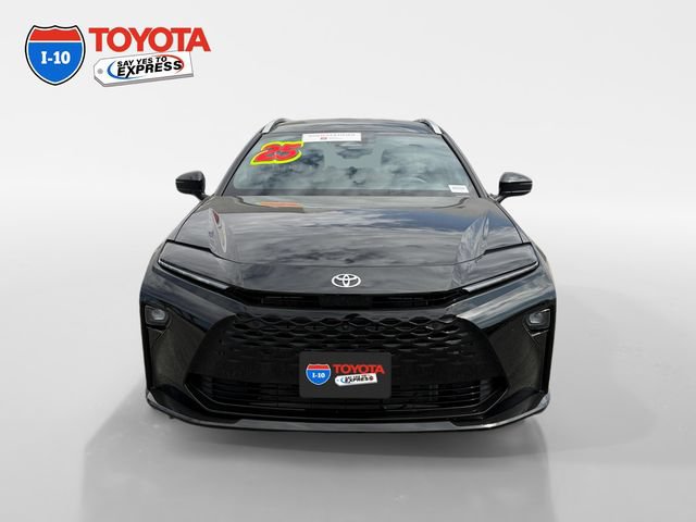 Certified 2025 Toyota Crown Signia AWD/4WD image 8