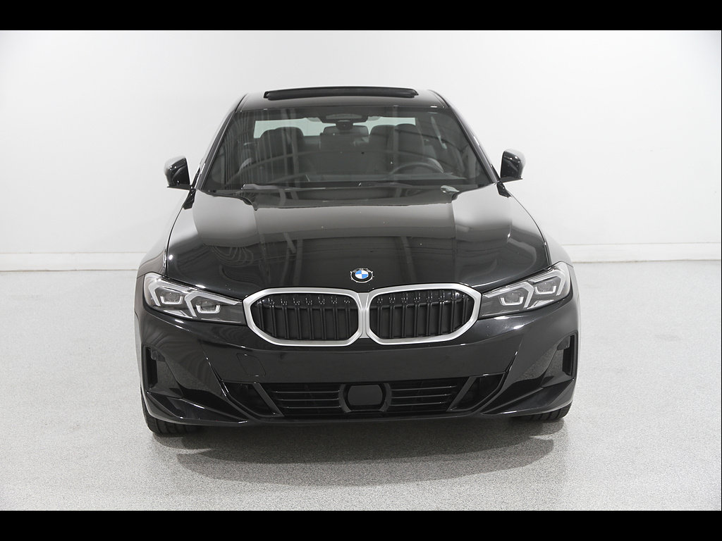 Used 2024 BMW 330i xDrive Sedan w/ Premium Package AWD/4WD image 2