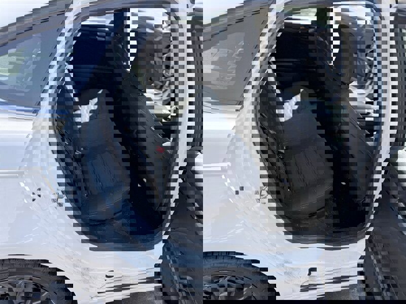 Used 2018 Ford Fusion S w/ Equipment Group 101A image 18