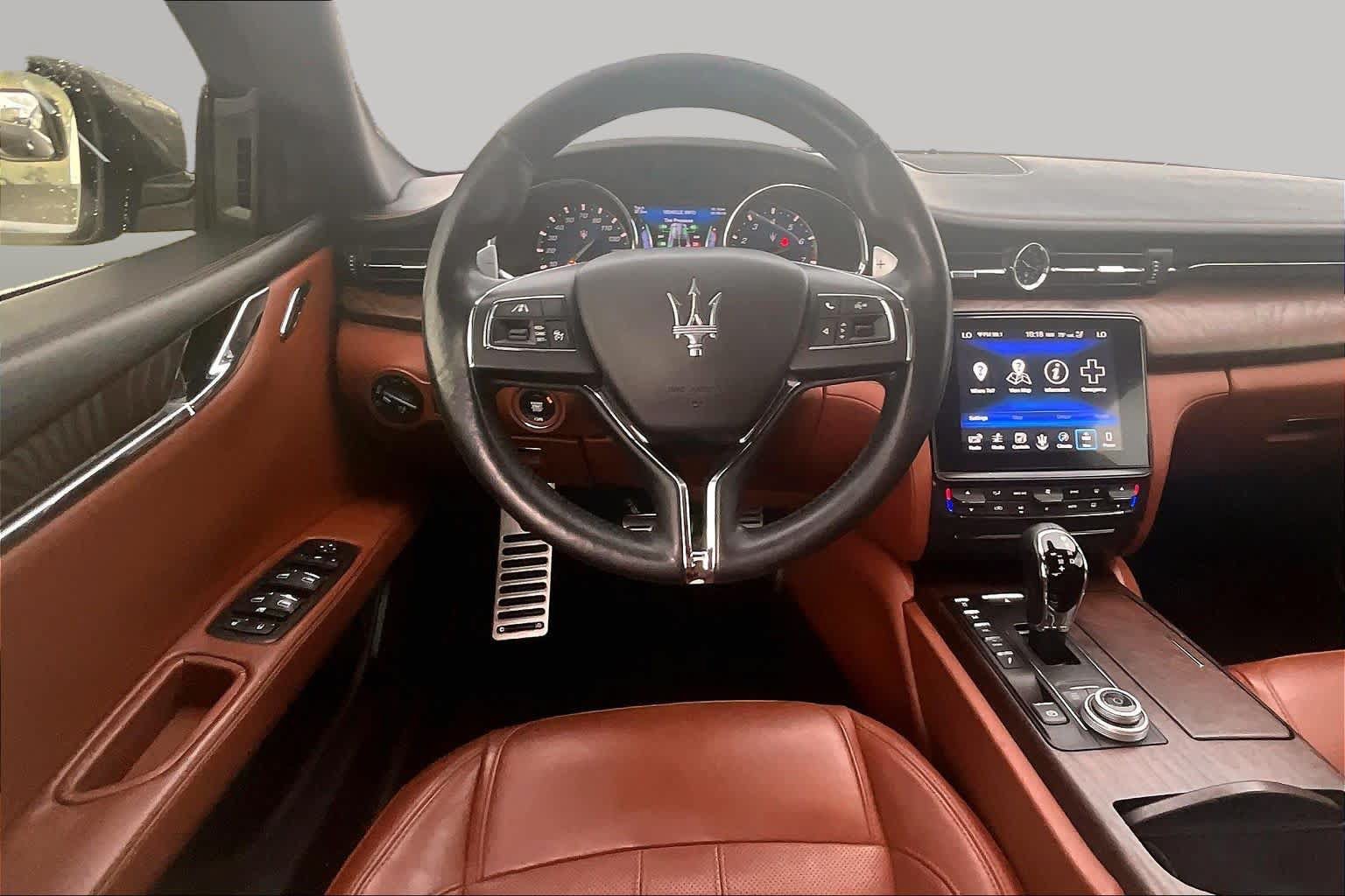 Used 2017 Maserati Quattroporte S GranSport Q4 AWD/4WD image 5