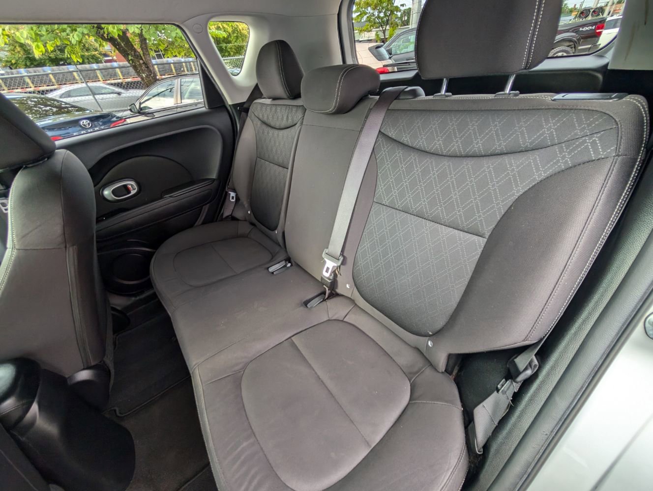 Used 2016 Kia Soul image 18