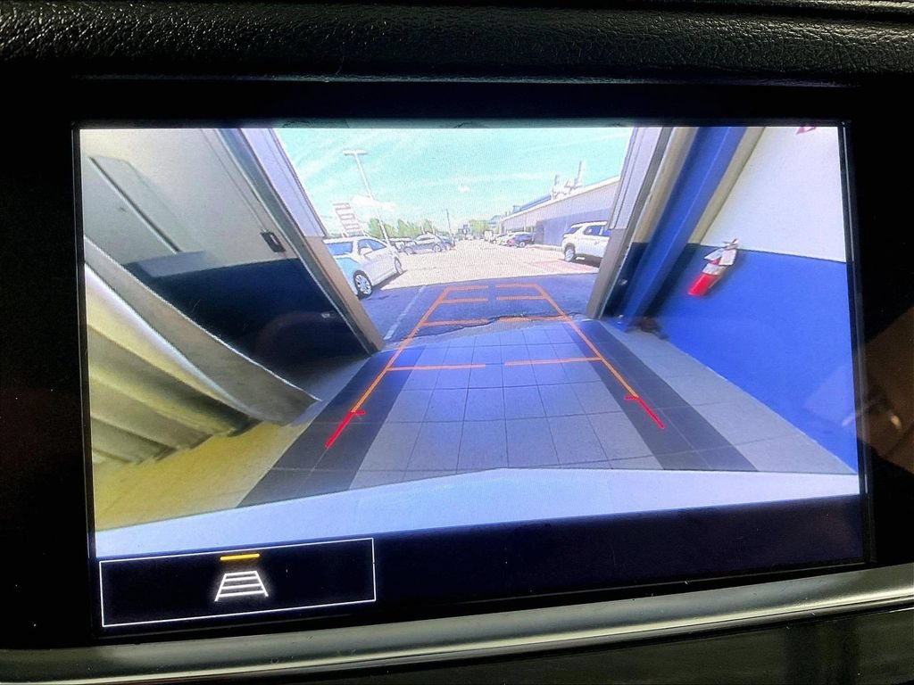 Used 2024 Cadillac XT6 Luxury w/ LPO, Floor Liner Package AWD/4WD image 20