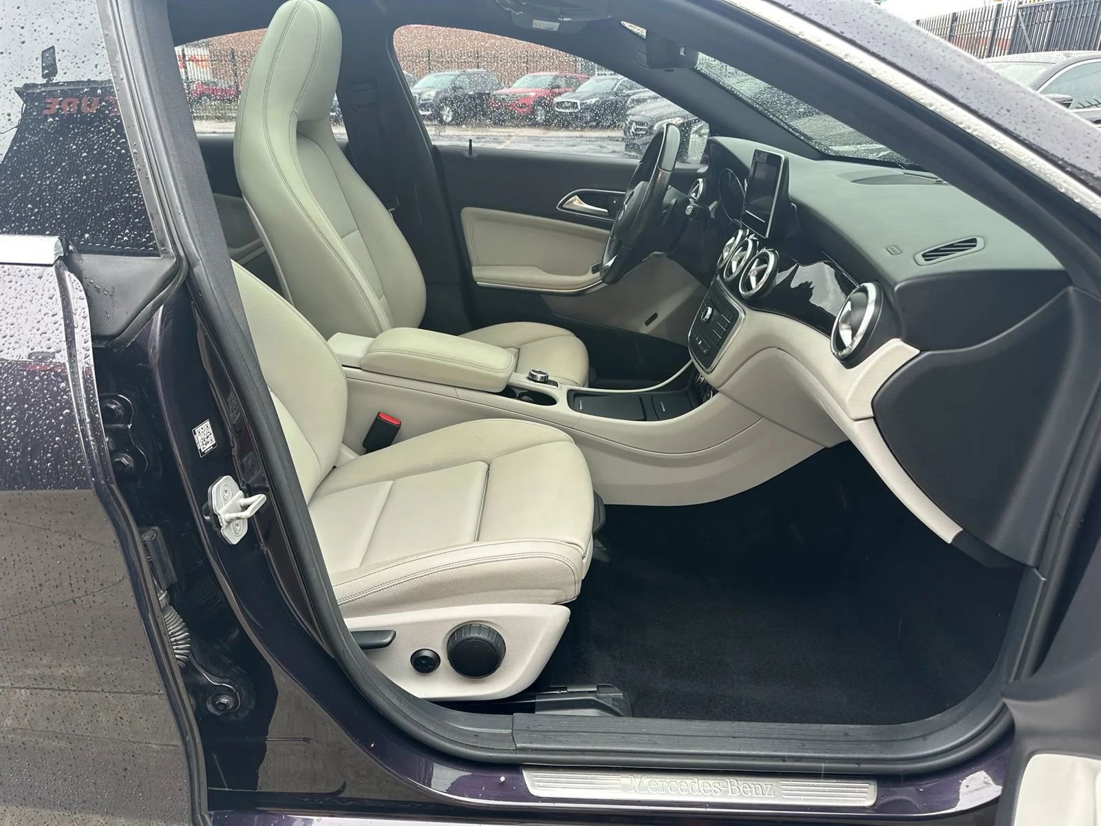 Used 2016 Mercedes-Benz CLA 250 4MATIC image 14