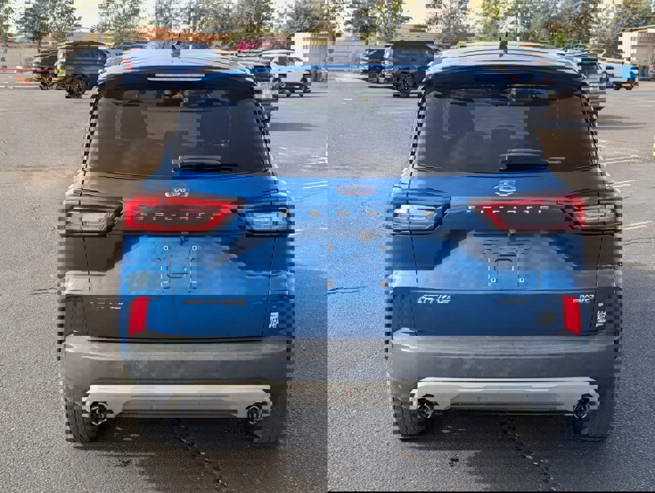 Used 2023 Ford Escape Active image 5