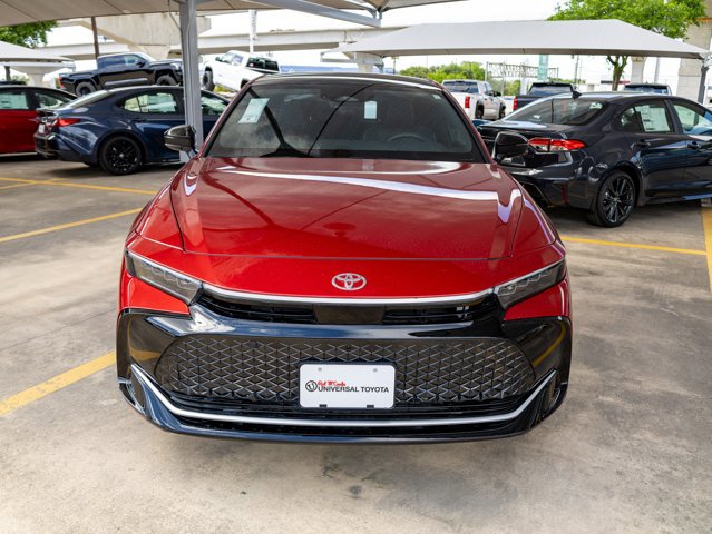 New 2026 Toyota Crown Platinum image 3