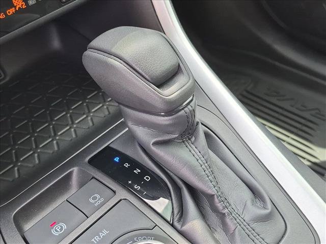 Used 2024 Toyota RAV4 XLE w/ Convenience Package AWD/4WD image 12