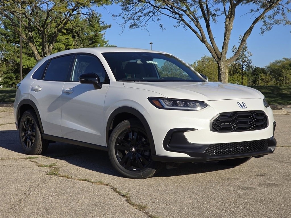 New 2026 Honda HR-V Sport image 2