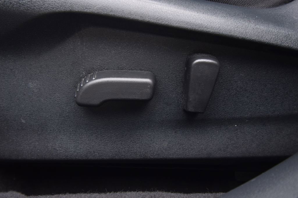 Used 2023 Subaru Impreza 2.0i Sport image 30