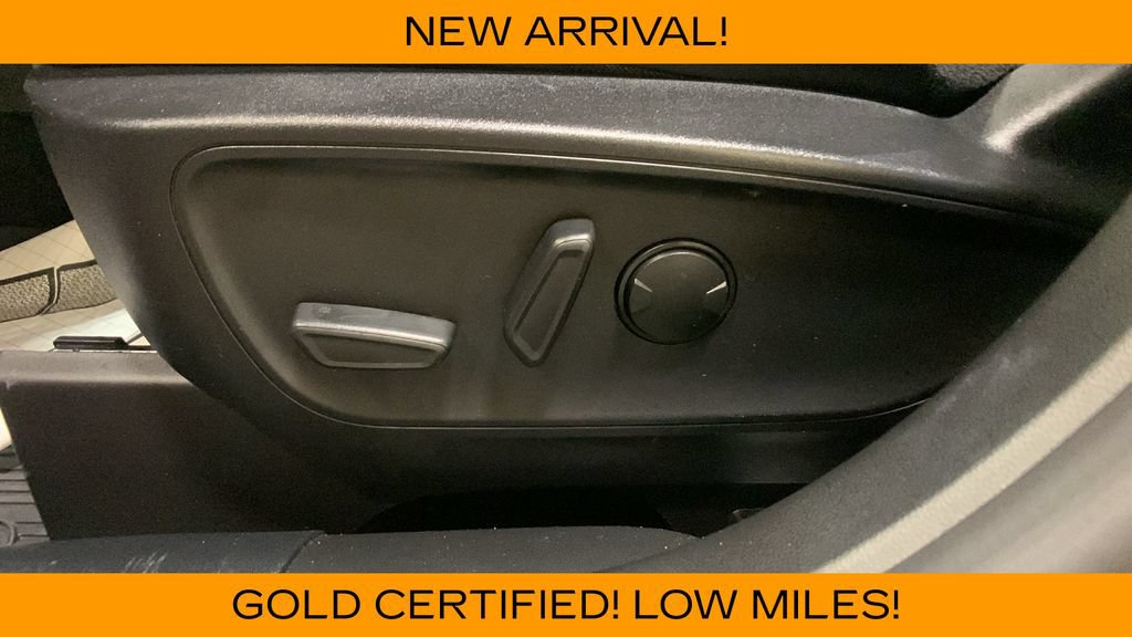 Used 2024 Ford Escape ST-Line w/ Tech Pack #1 AWD/4WD image 27