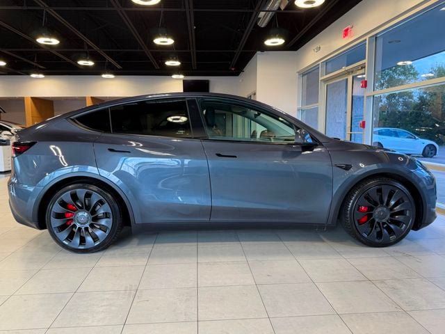 Used 2022 Tesla Model Y Performance AWD/4WD image 15