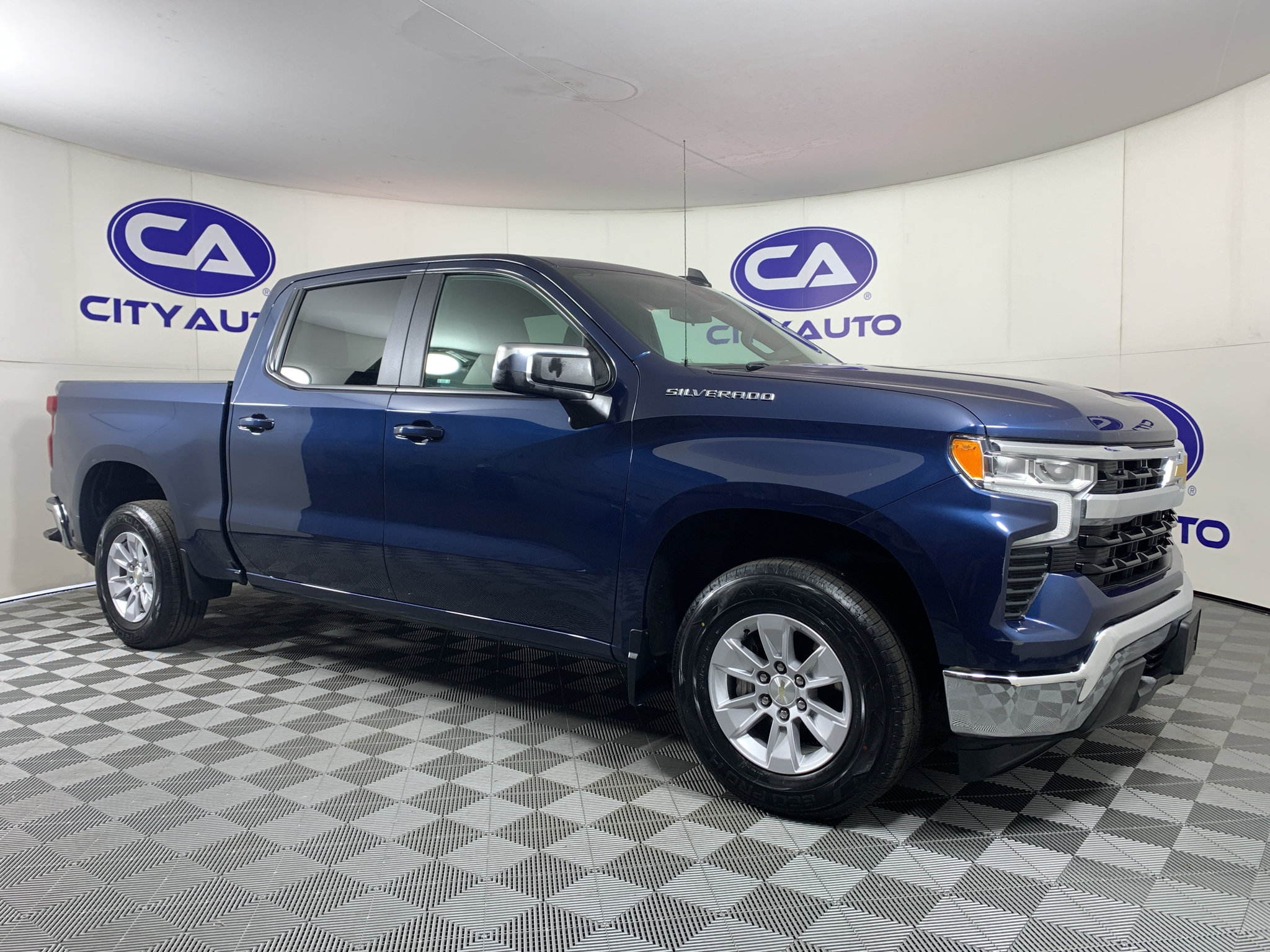 Used 2023 Chevrolet Silverado 1500 LT