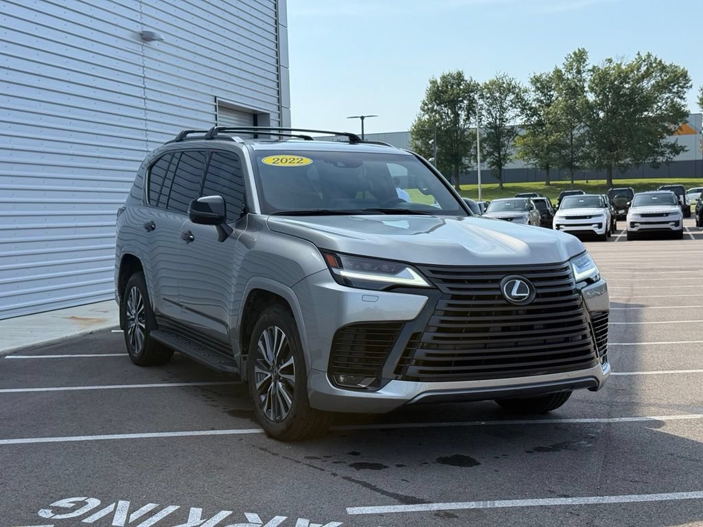 Used 2022 Lexus LX 600 4WD w/ Appearance Package image 5