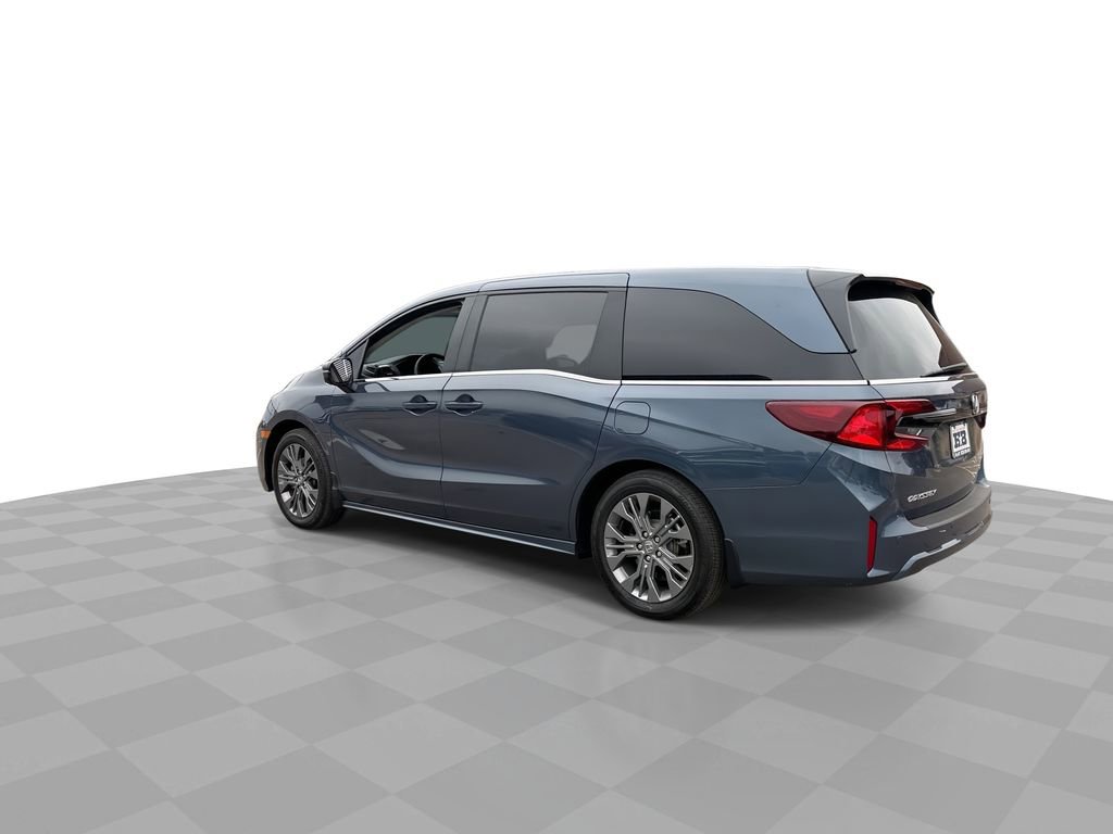 Used 2025 Honda Odyssey Touring image 7