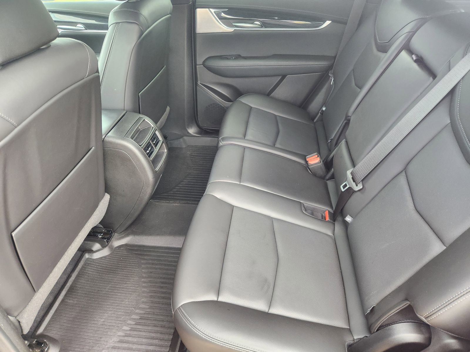 Used 2023 Cadillac XT5 Premium Luxury FWD image 35