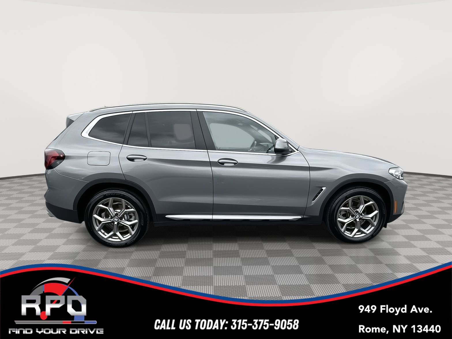 Used 2023 BMW X3 xDrive30i w/ Premium Package w/ZPA AWD/4WD image 6