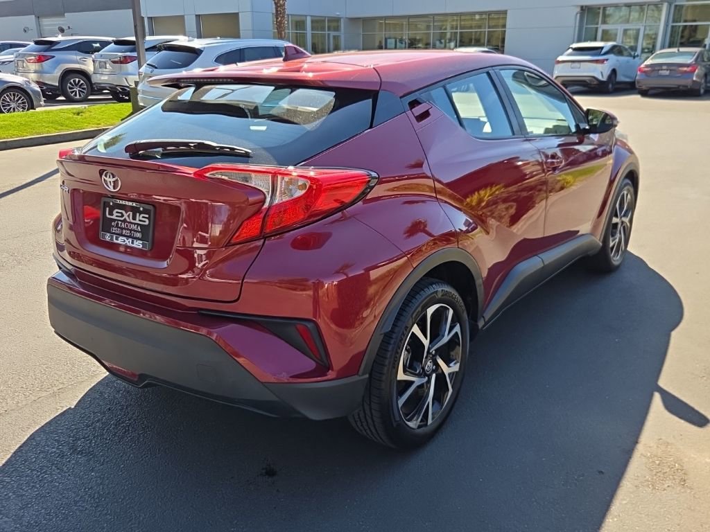Used 2018 Toyota C-HR XLE image 7