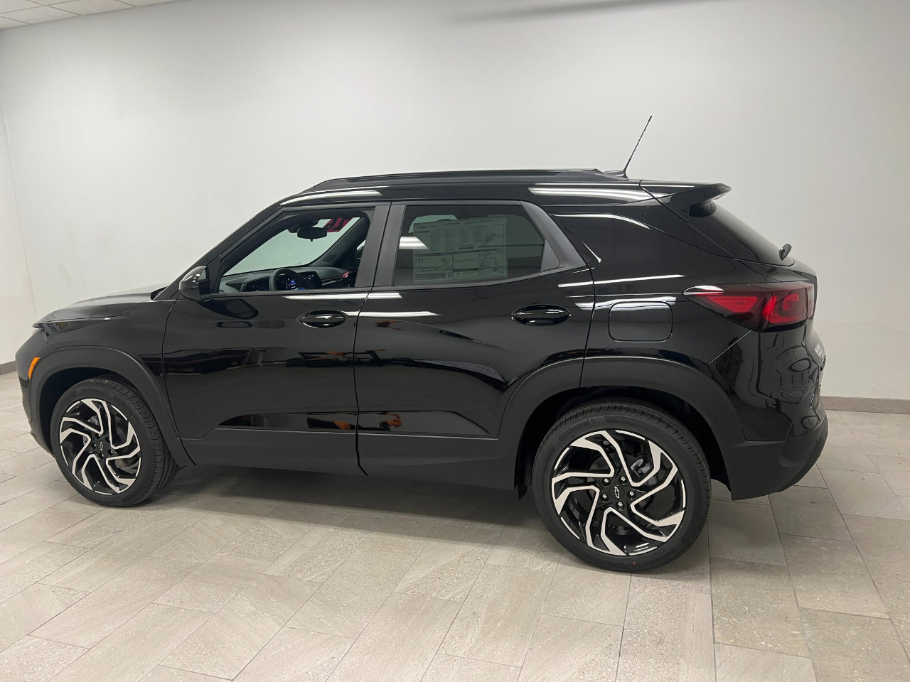 New 2026 Chevrolet TrailBlazer RS w/ Driver Confidence Package image 7