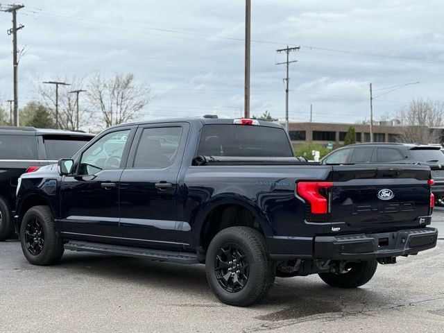Used 2025 Ford F150 Lightning XLT AWD/4WD image 43