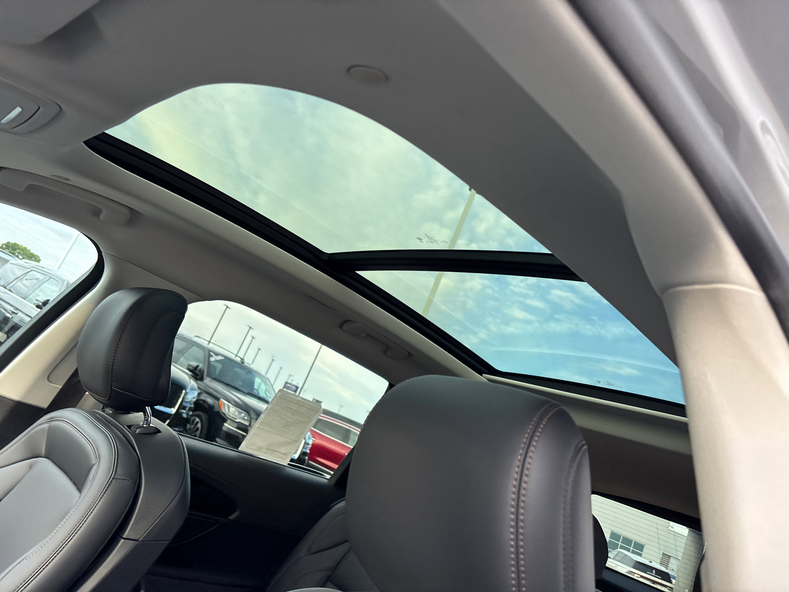 New 2026 Lincoln Nautilus Premier w/ Equipment Group 102A image 27