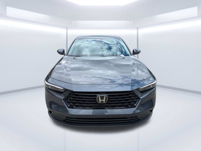 Used 2025 Honda Accord LX image 9