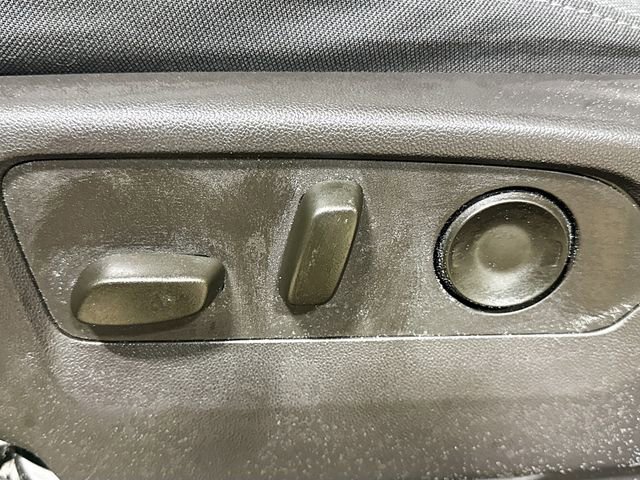 Used 2024 Chevrolet Silverado 2500 Custom w/ Custom Value Package image 20