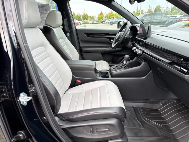 Used 2026 Honda CR-V Sport Touring image 9