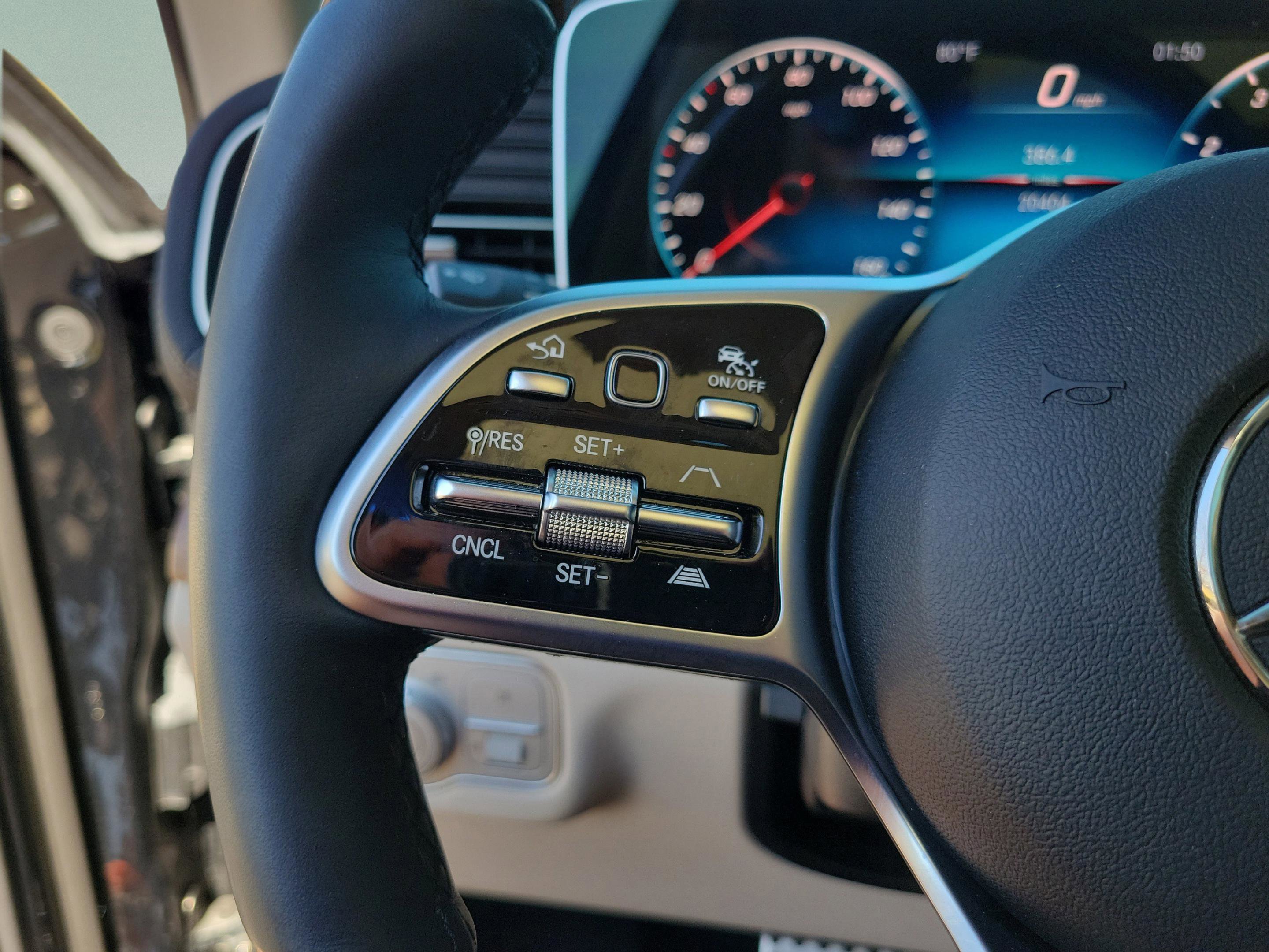 Certified 2022 Mercedes-Benz GLS 450 4MATIC image 33