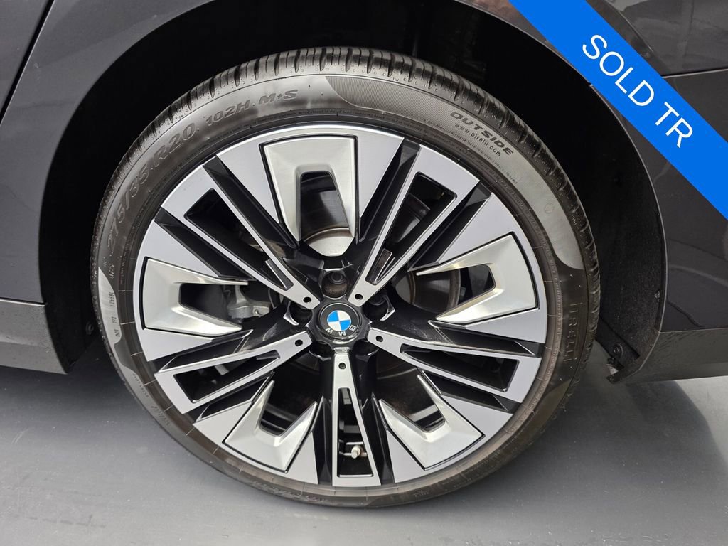 Certified 2026 BMW 530i w/ Premium Package image 17