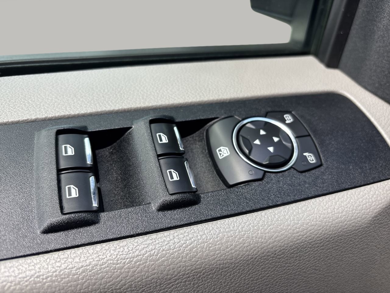 Used 2020 Ford F350 XLT image 18