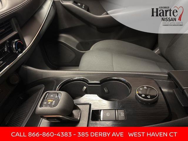 Certified 2024 Nissan Rogue S image 13