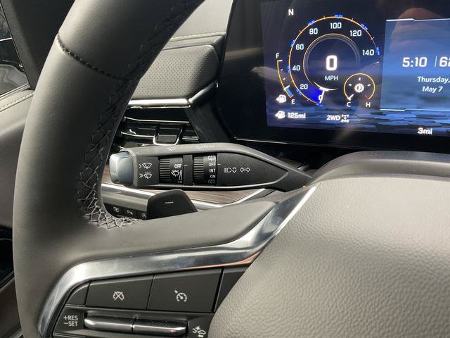 New 2026 Chevrolet Suburban Premier w/ Sun And Tow Package AWD/4WD image 21
