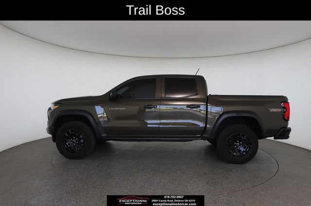 Used 2024 Chevrolet Colorado Trail Boss w/ Technology Package AWD/4WD image 7