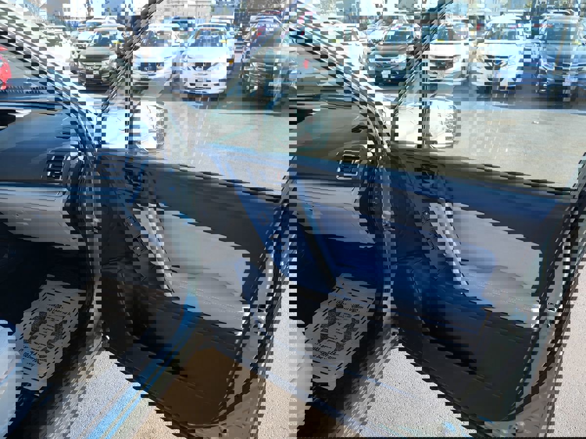 Used 2016 Subaru Forester 2.5i Premium w/ All-Weather Package image 19