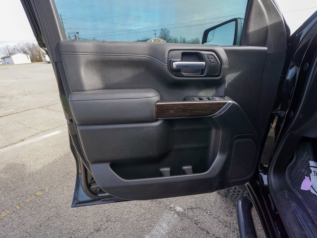 Used 2019 GMC Sierra 1500 Elevation w/ Elevation Value Package image 18