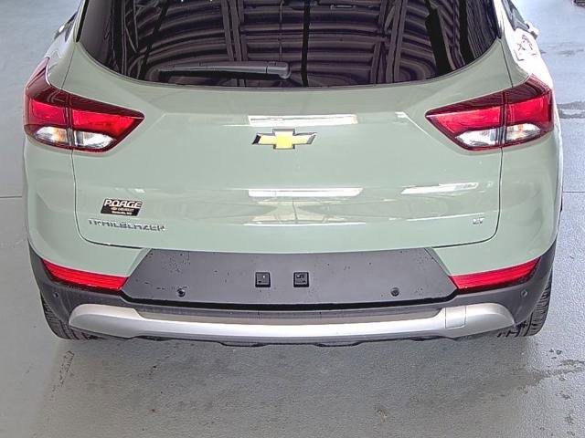 New 2026 Chevrolet TrailBlazer LT w/ Convenience Package FWD image 12