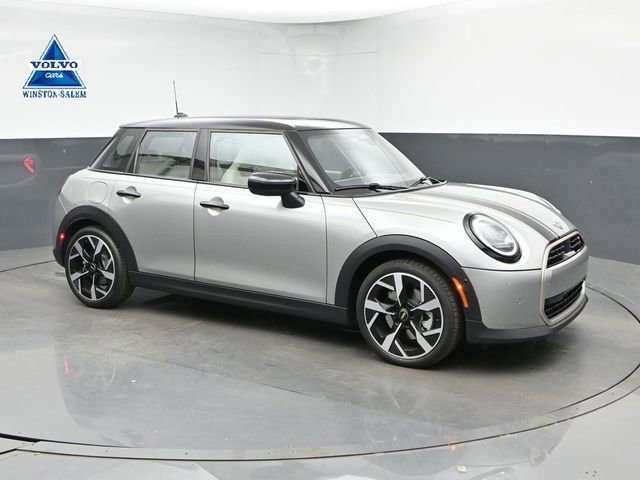 Used 2026 MINI Cooper S FWD image 1