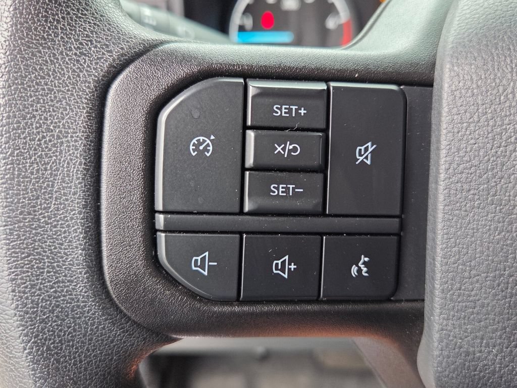 Used 2024 Ford F250 XL AWD/4WD image 23