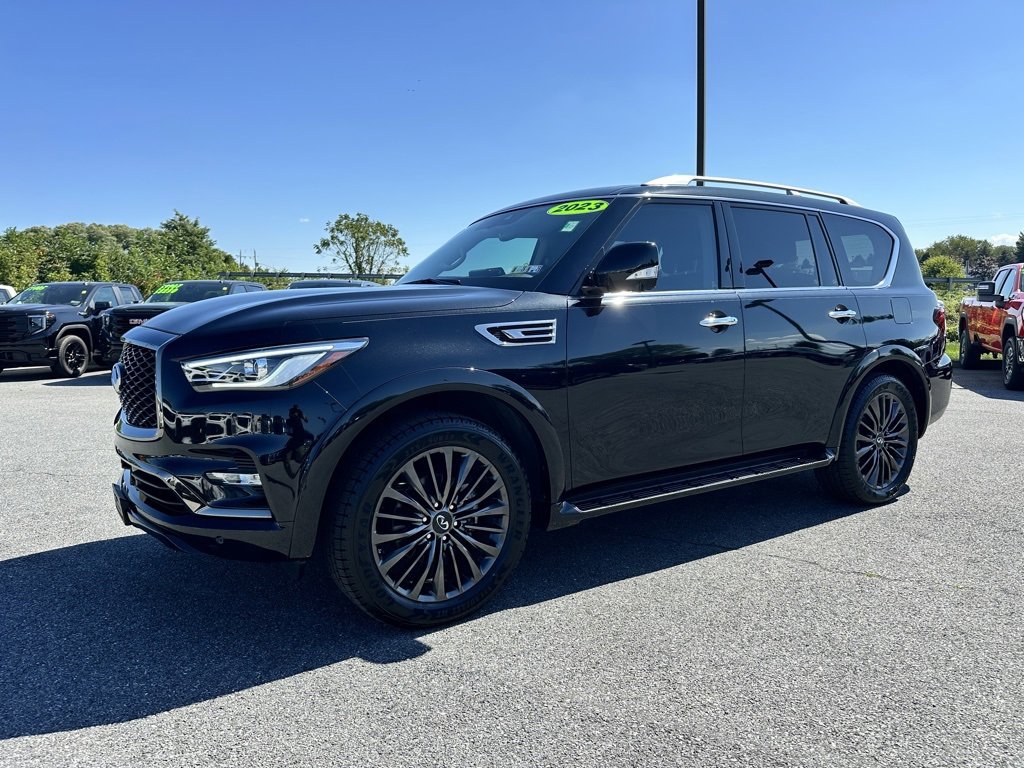 Used 2023 INFINITI QX80 Premium Select w/ All-Season Package video 2