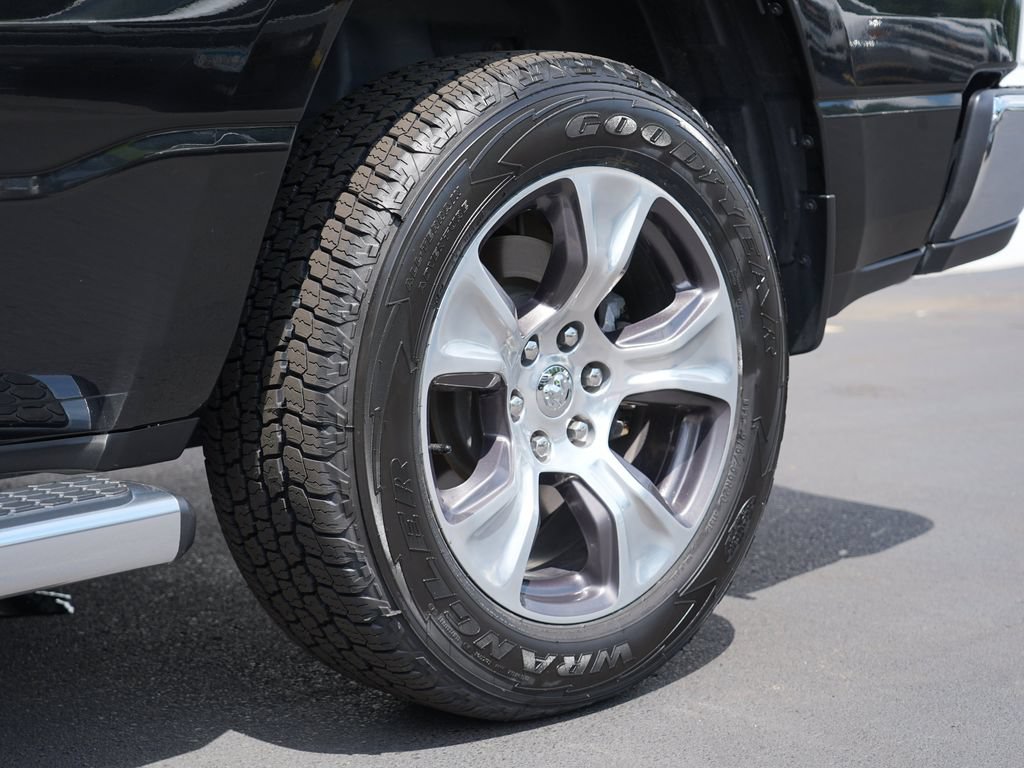 Used 2023 RAM 1500 Laramie AWD/4WD image 33