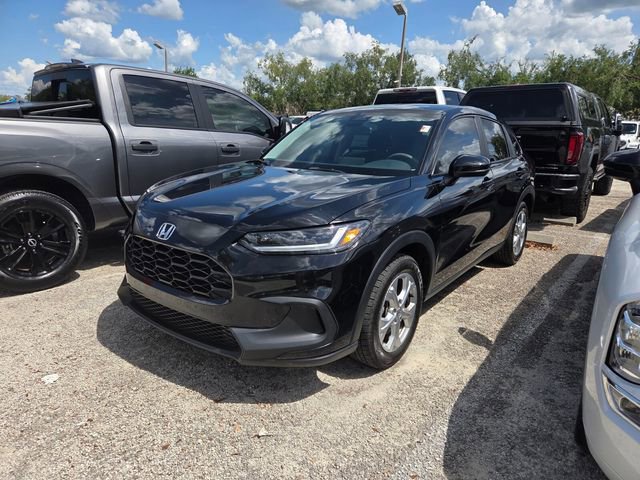 Used 2023 Honda HR-V LX image 3