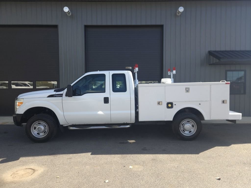 Used 2011 Ford F250 XL w/ Skid Plate Pkg