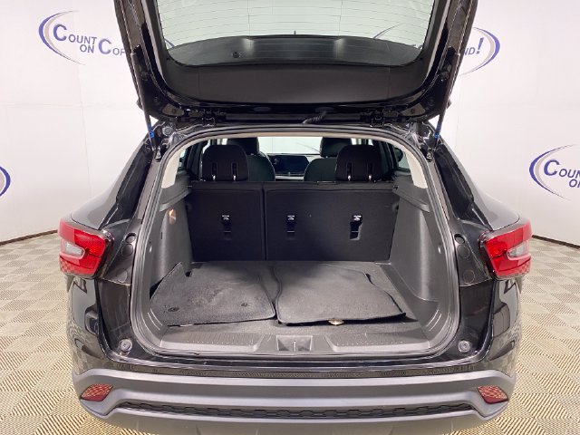 Certified 2024 Chevrolet Trax LS w/ LS Convenience Package FWD image 26