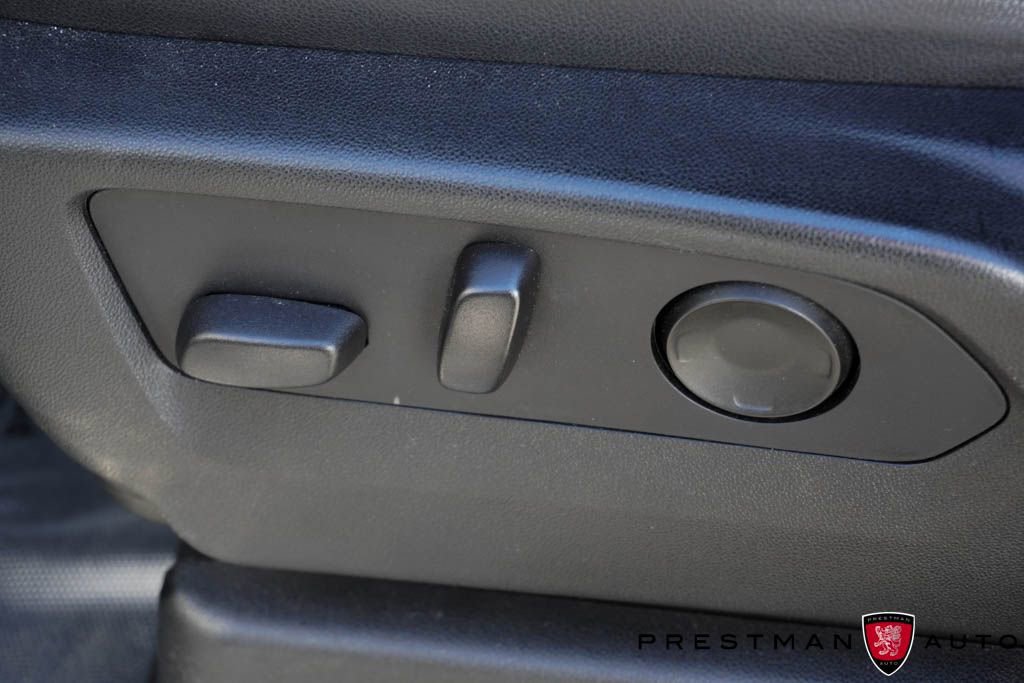 Used 2021 Chevrolet Suburban Premier image 26