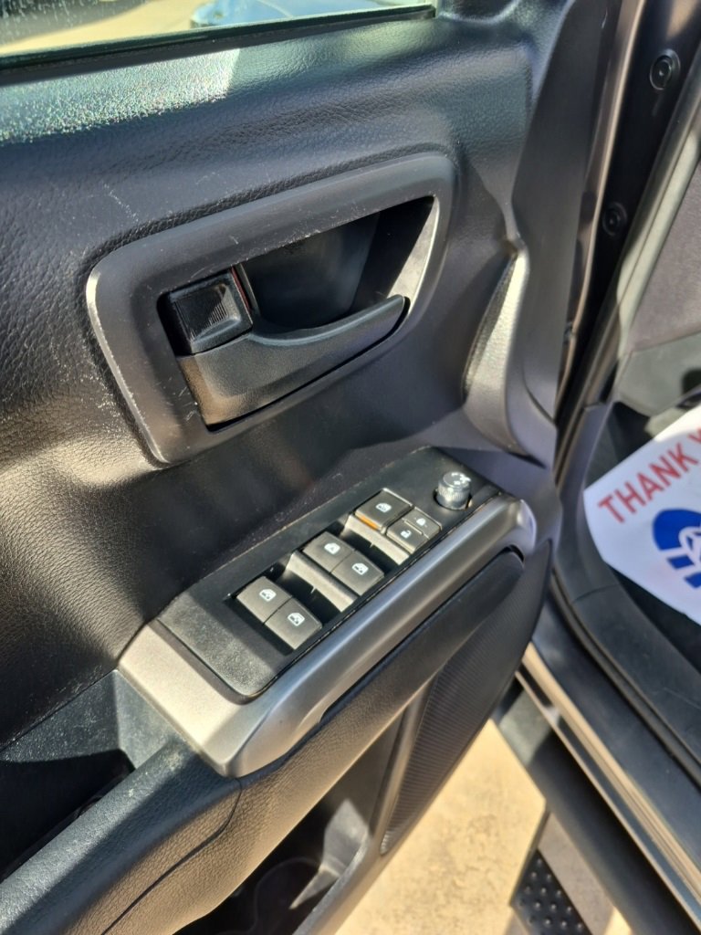 Used 2021 Toyota Tacoma 2WD Double Cab image 14