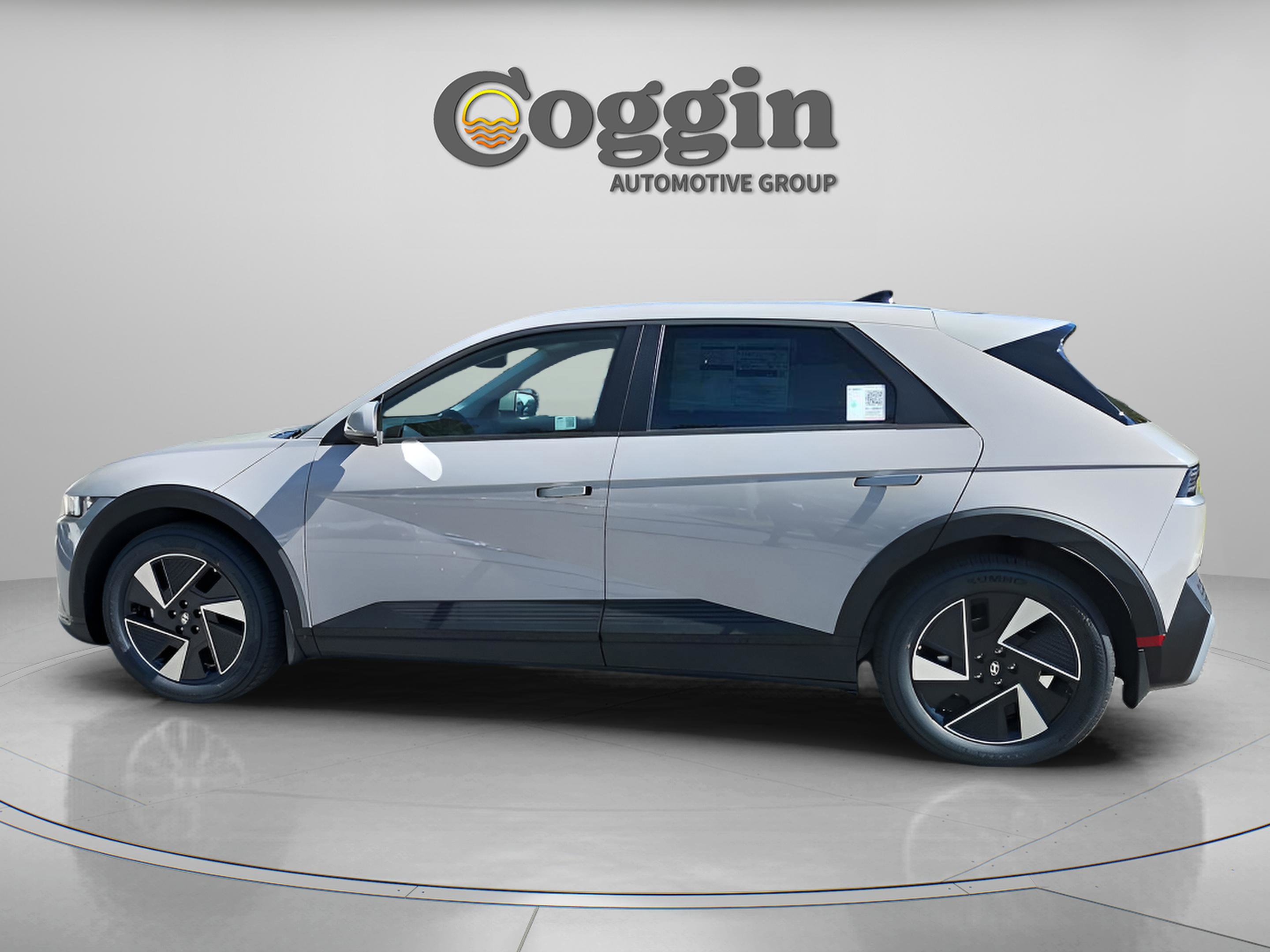 New 2026 Hyundai Ioniq 5 SEL image 2